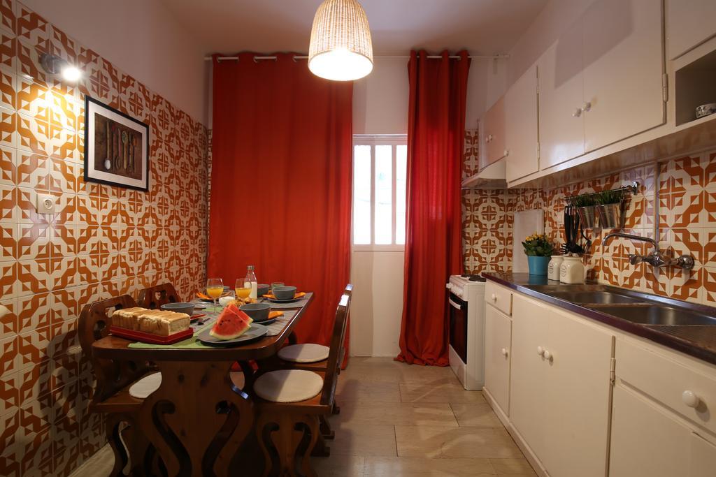 Acropolis Boutique Suite Atene Esterno foto